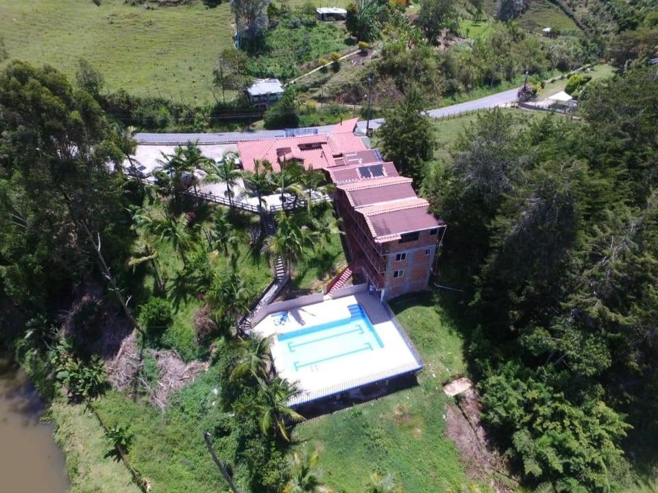 Hotel El Potrillo El Penol  Екстериор снимка
