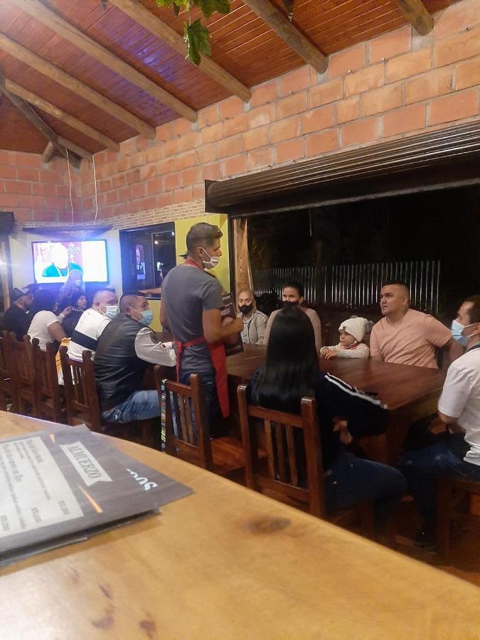 Hotel El Potrillo El Penol  Екстериор снимка